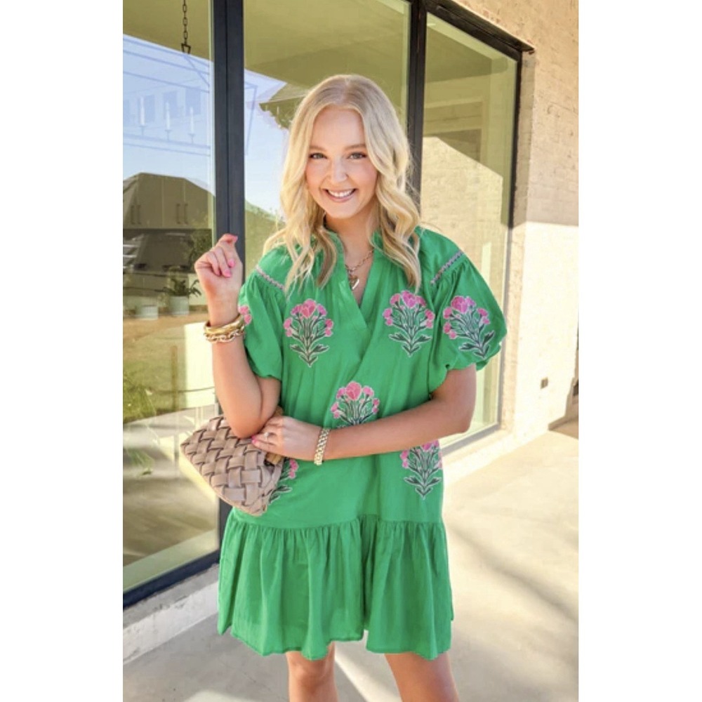 Umgee Green & Magenta Vintage Embroidered Dress Tiered Puff Sleeves Size 1XL